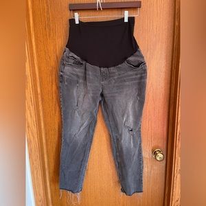 Old Navy Maternity Ankle Length Boyfriend Jeans